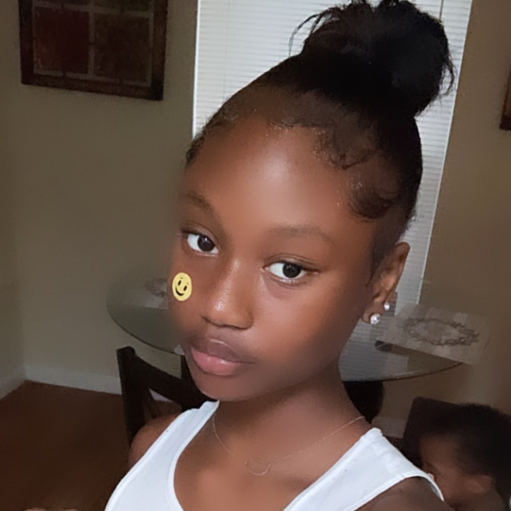 Meet your Posher, Kyra